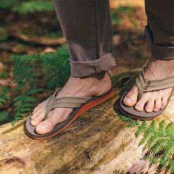 Passenger Footwear J0V68D494 Santos Flip Flop Taupe Men Taupe