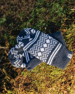 Passenger WoAccessories J0V68D1128 Powder Fleece Lined Recycled Acrylic Mittens Rich Navy Women Navy